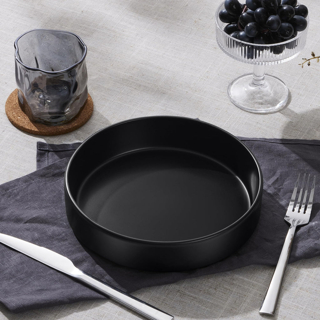 Stoneware Dinnerware Set, 12-Piece Plates and Bowls, Set of 4, Matte Black Z6541
